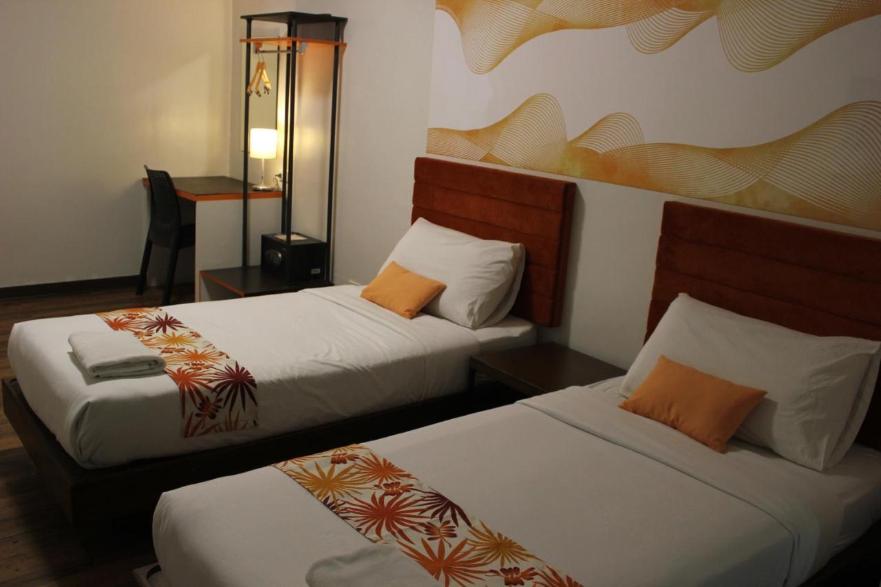H Hotels - Metro North Uno Quezon City Εξωτερικό φωτογραφία